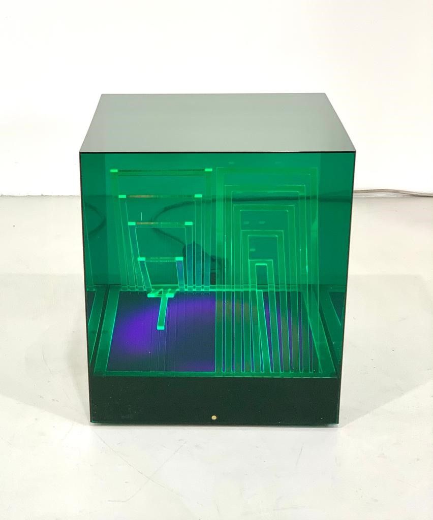Lampada da Tavolo Cubo di Teo Verde