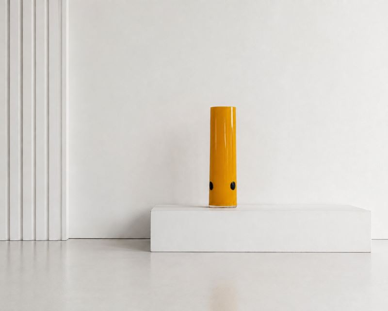 Manifattura Italiana - Vaso in vetro arancione per fiori (anni ’70-’80 circa)