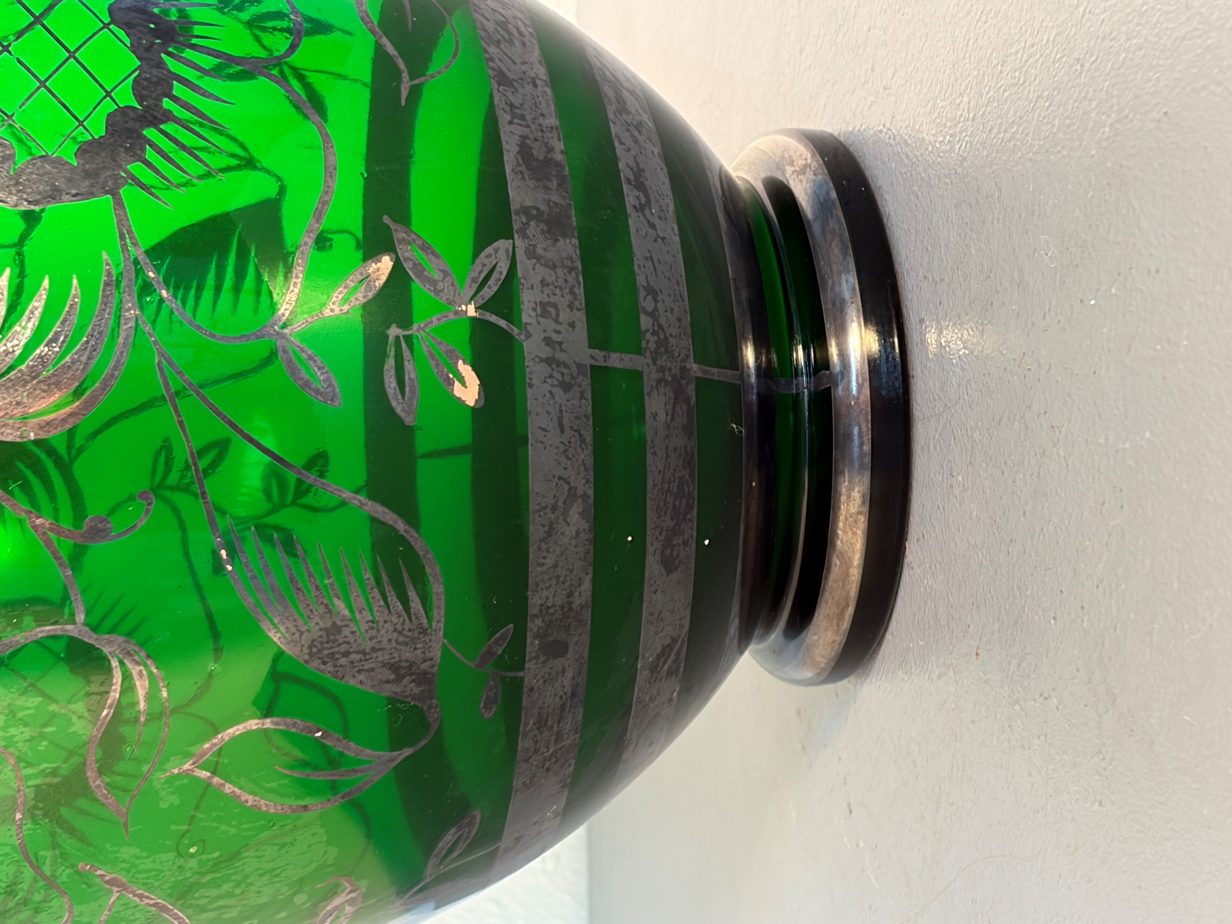 Manifattura Italiana - Vaso in vetro artistico decorato