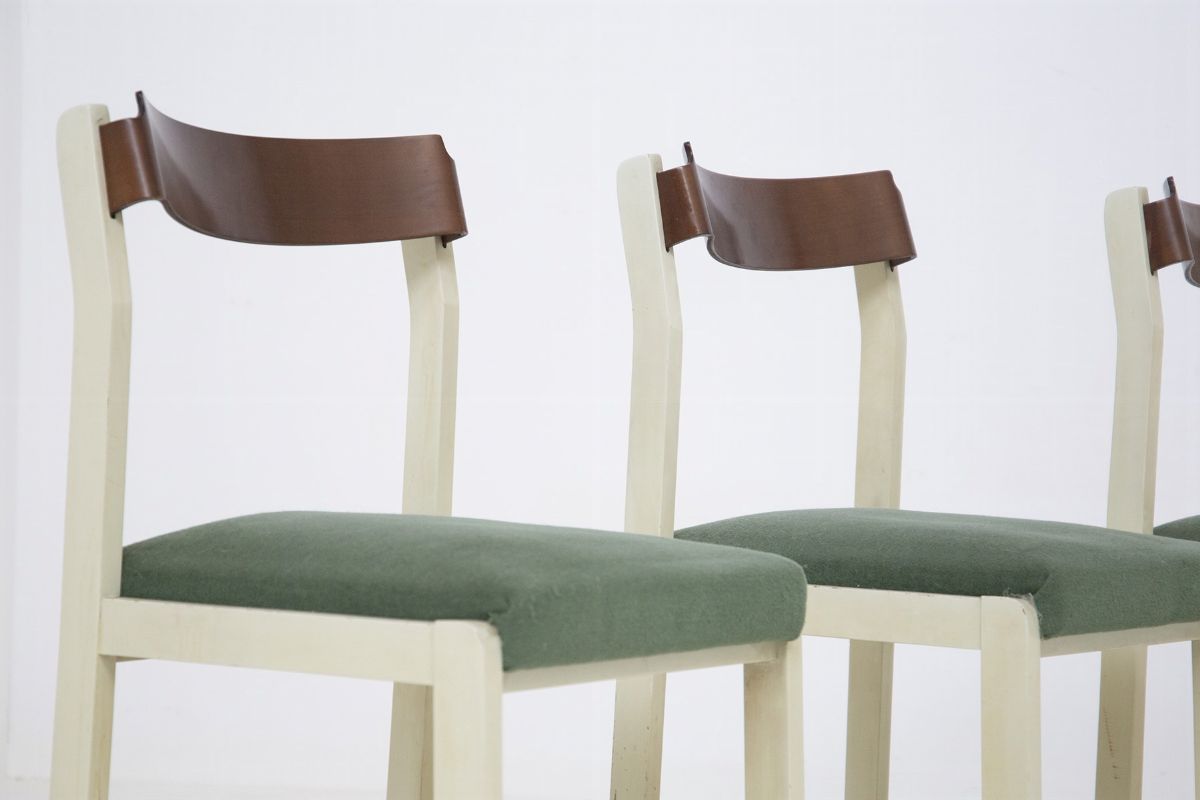 Set di Quattro Sedie Vintage Italiane in Legno e Tessuto
