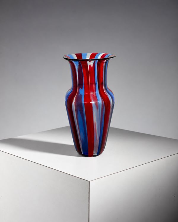 Murano Glass - Vase, signed