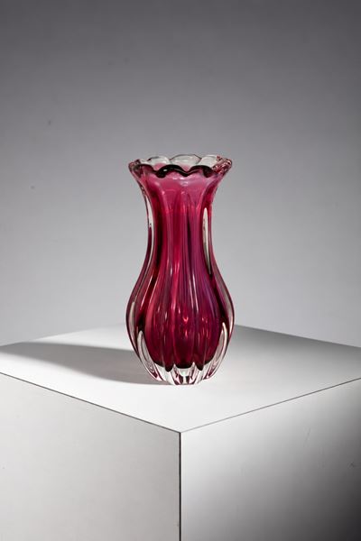 Vaso in vetro artistico rosso rubino con etichetta