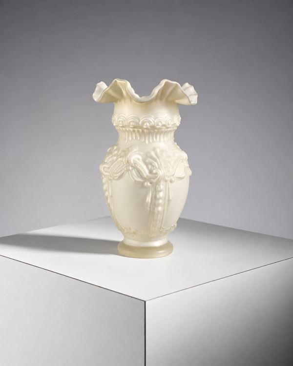 Manifattura Inglese - Vase