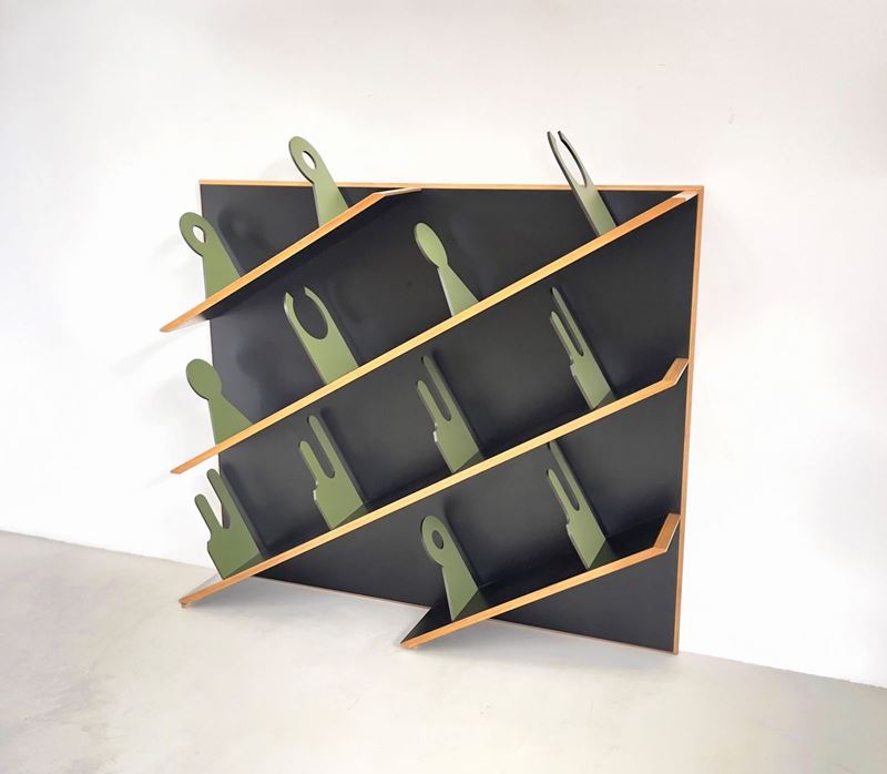 UGO NESPOLO (Attr). Suspended wooden bookcase