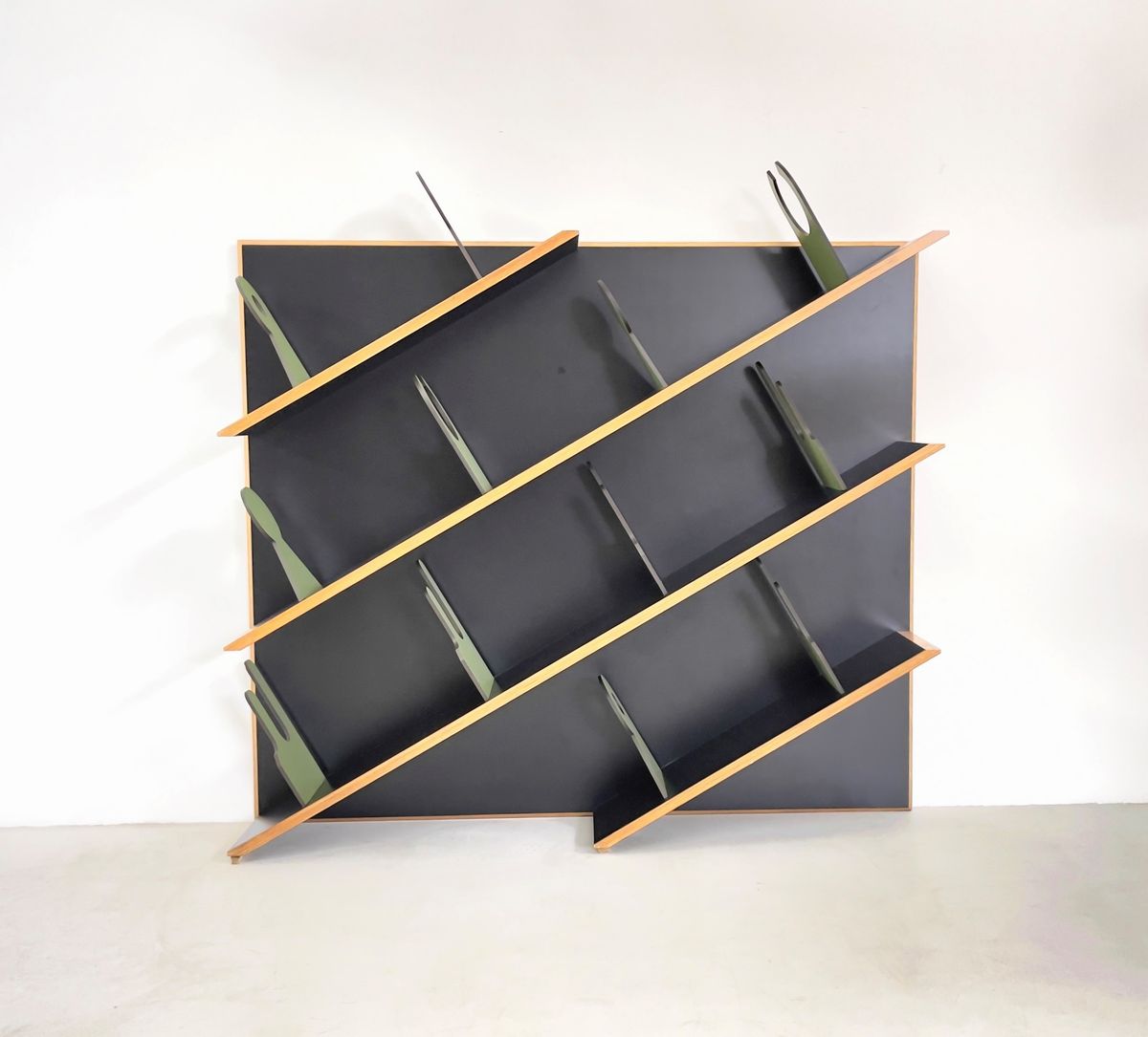 UGO NESPOLO (Attr). Suspended wooden bookcase