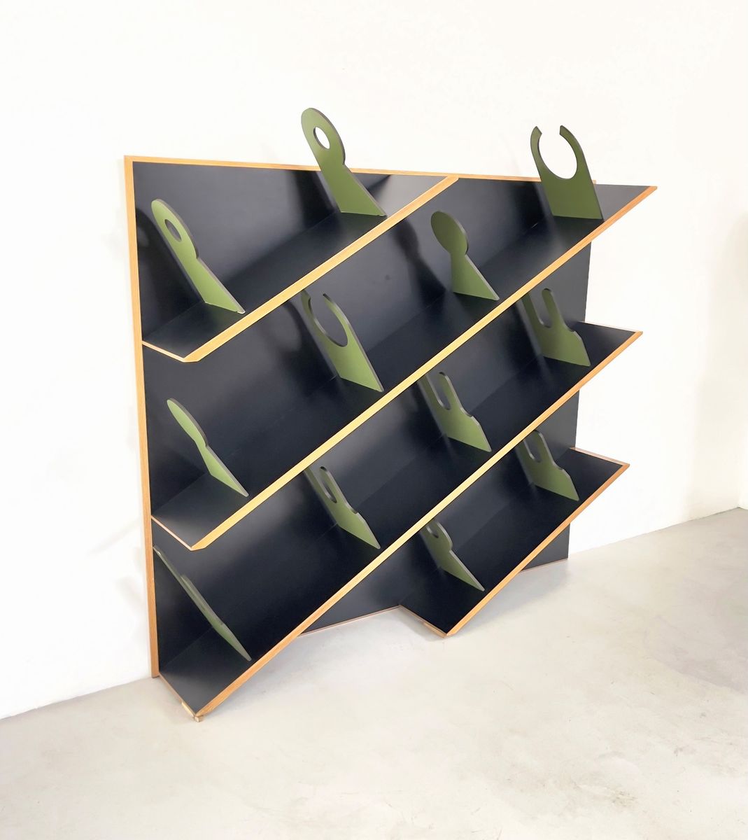 UGO NESPOLO (Attr). Suspended wooden bookcase