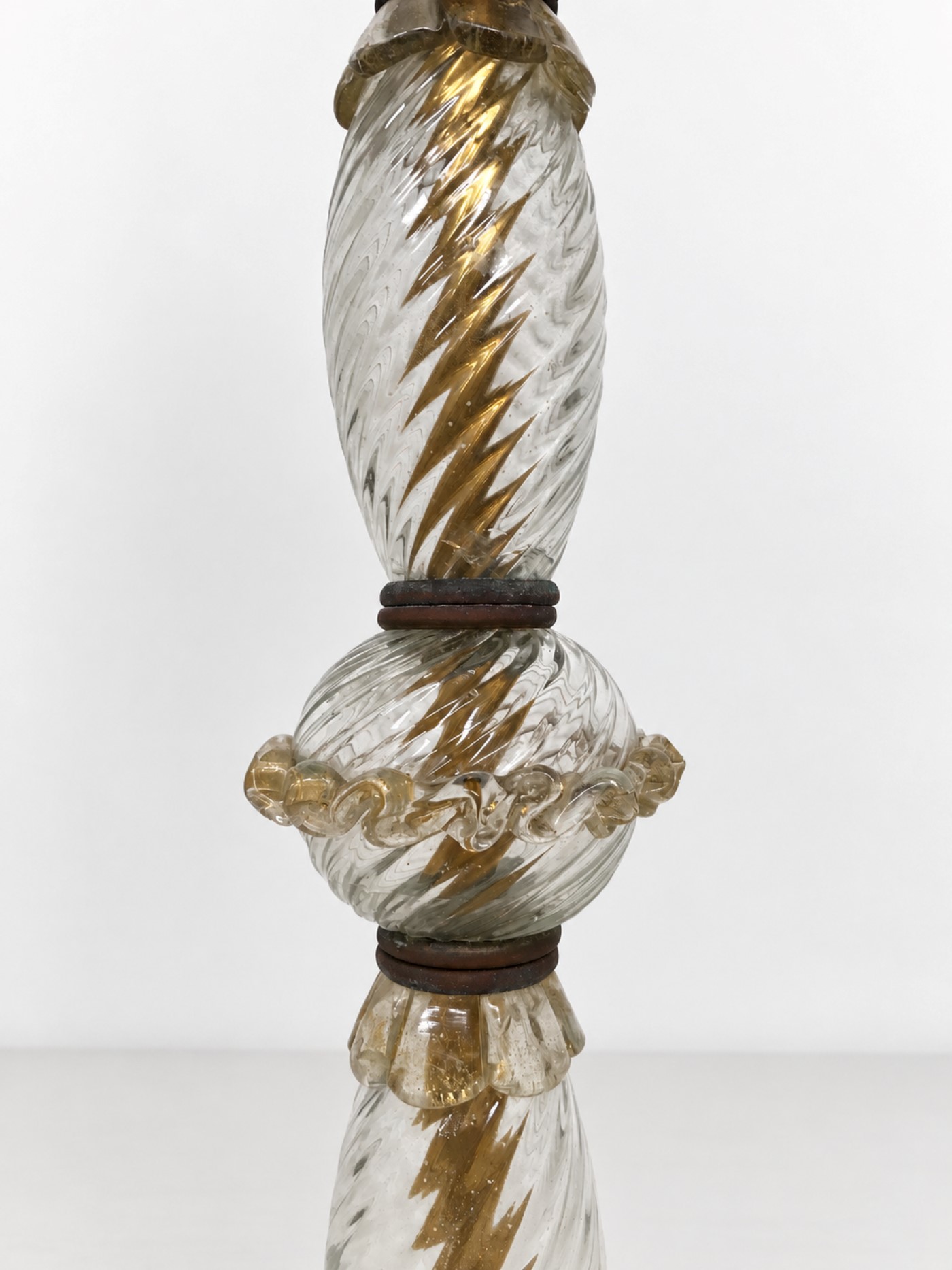 Barovier & Toso - Lampada da terra a due luci in ottone, vetro di Murano e tessuto