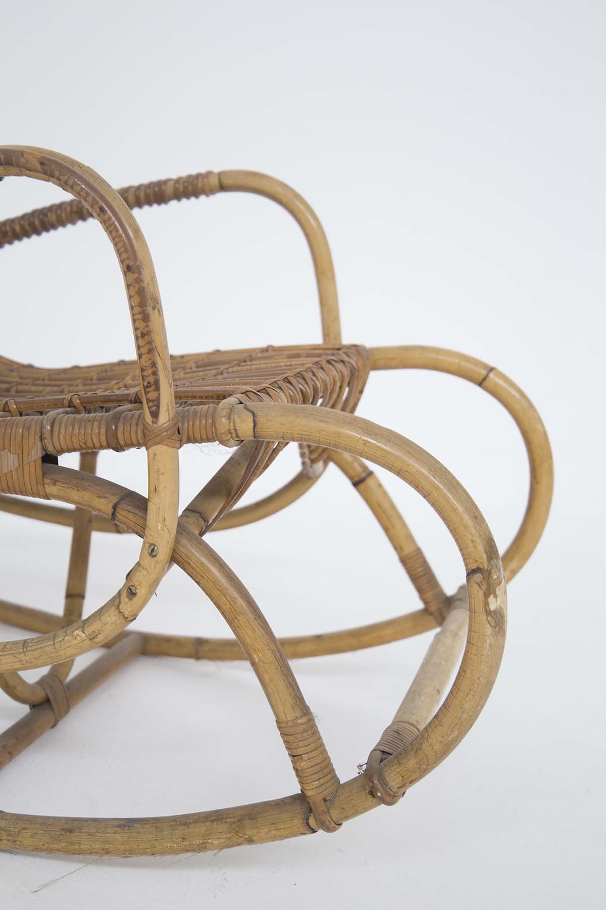 Sedia a dondolo vintage in bambù italiano
