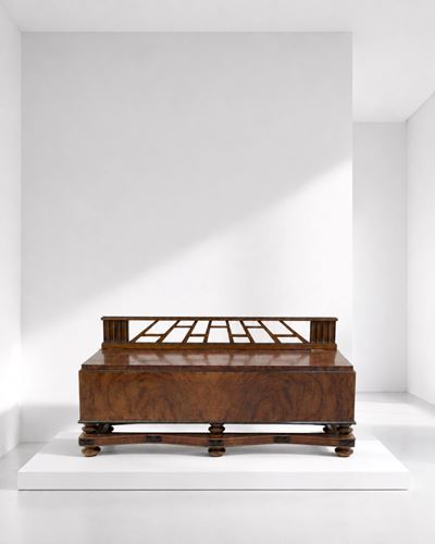 Panchina Art Déco in radica di noce con intarsi