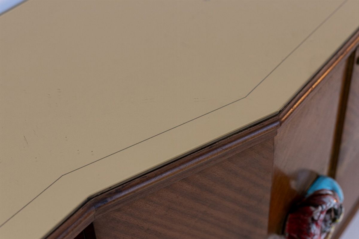Credenza Italiana in Legni Pregiati e Maniglie in Ceramica