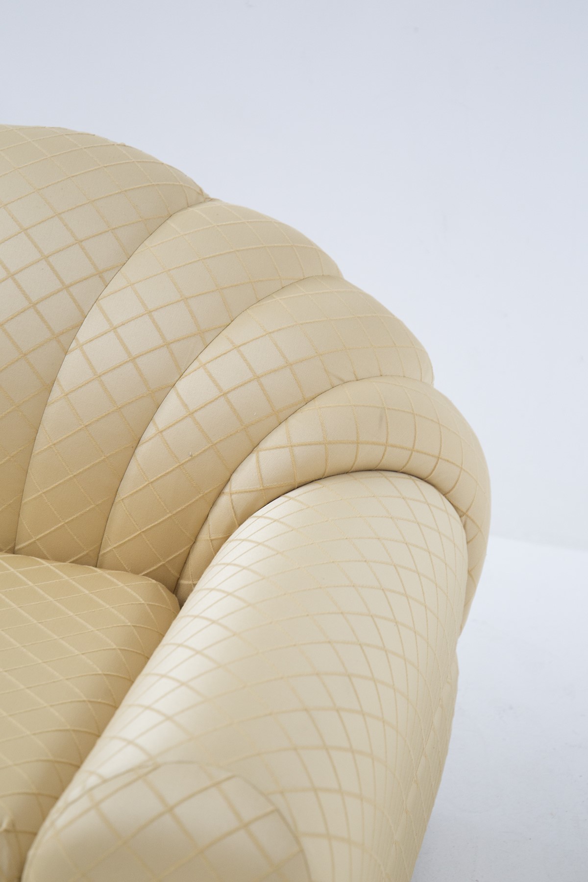 Poltrone Salon, etichetta originale