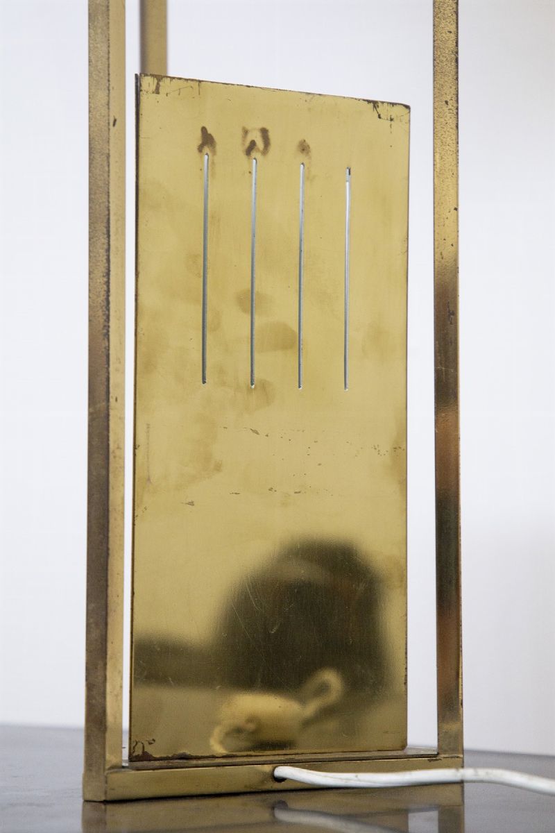 Lampada Space Age Triangolare in Ottone con Cubo in Plexi