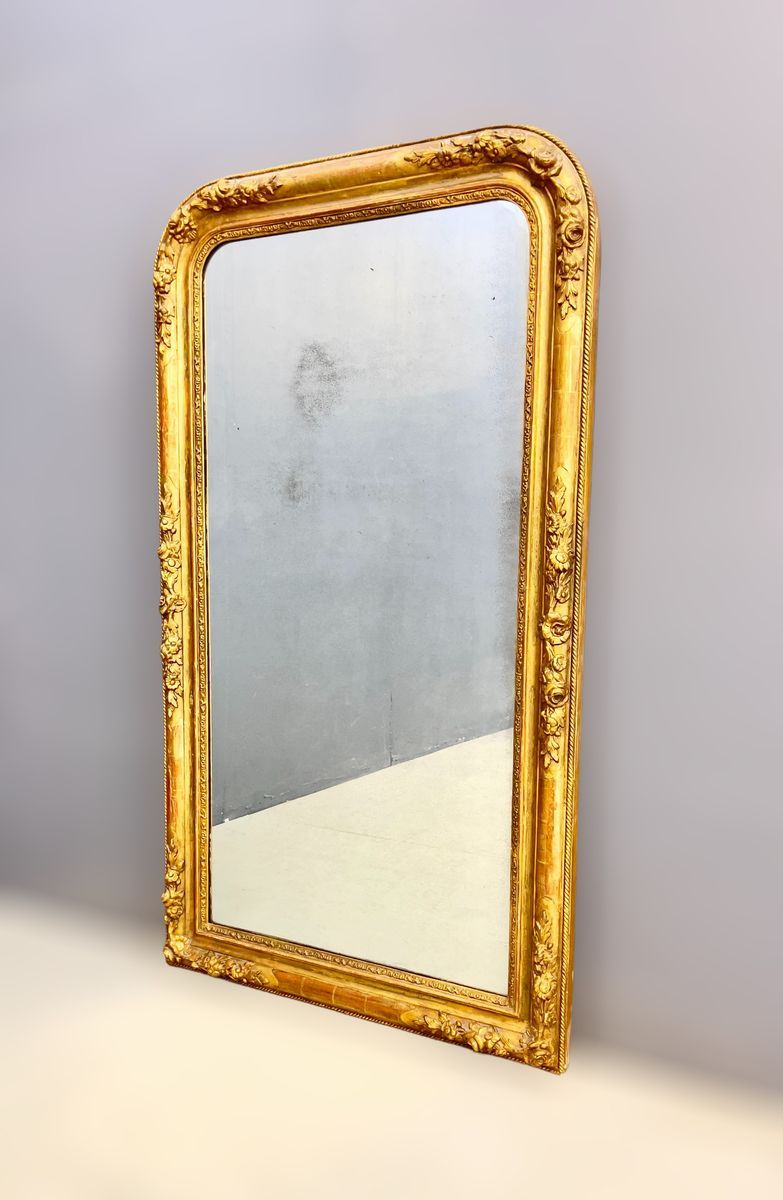 18th Century gold leaf mirror