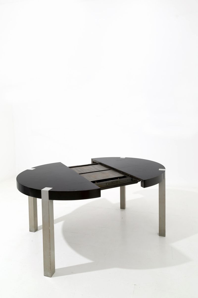 Ettore Sottsass (Attr.) Italian extendable walnut table, 1970s