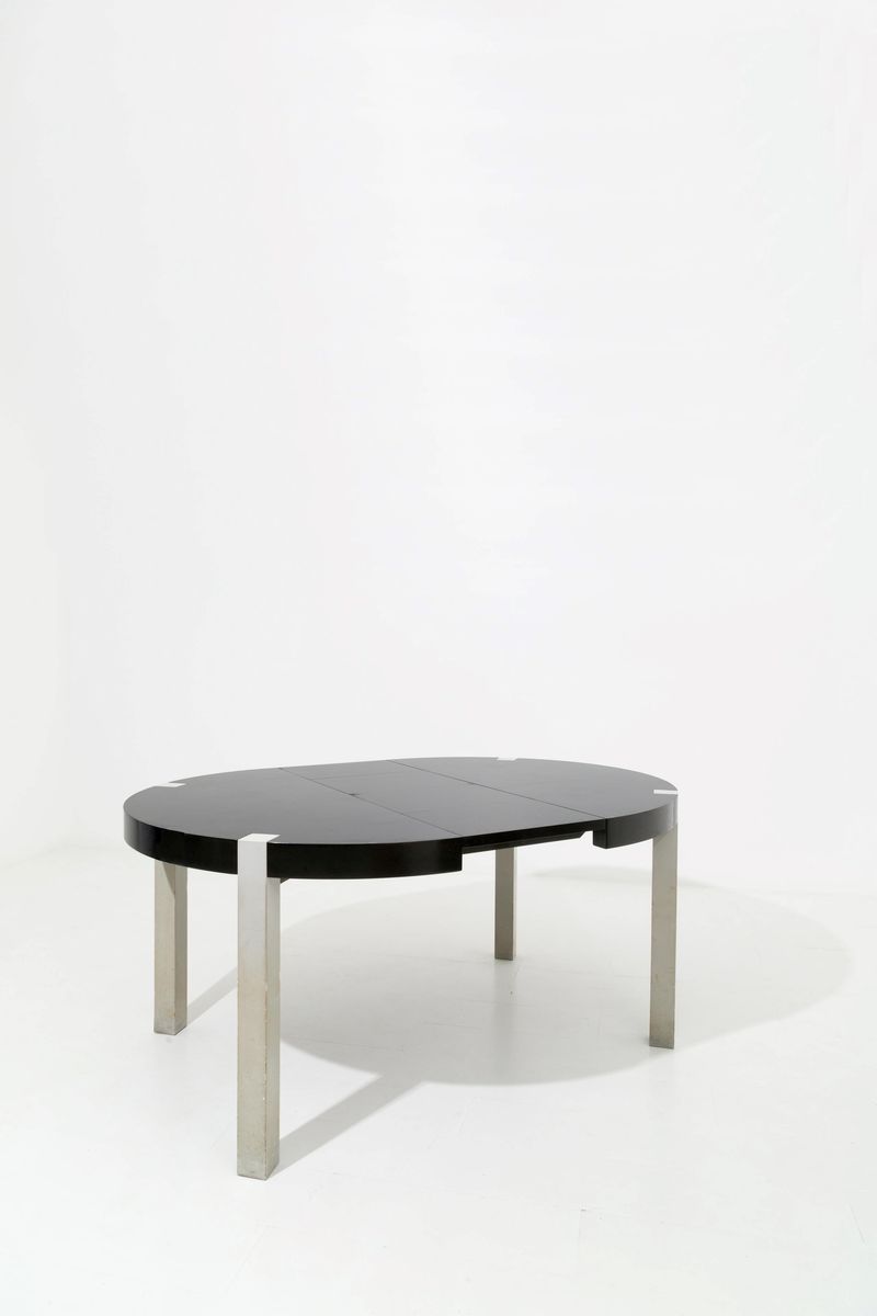 Ettore Sottsass (Attr.) Italian extendable walnut table, 1970s