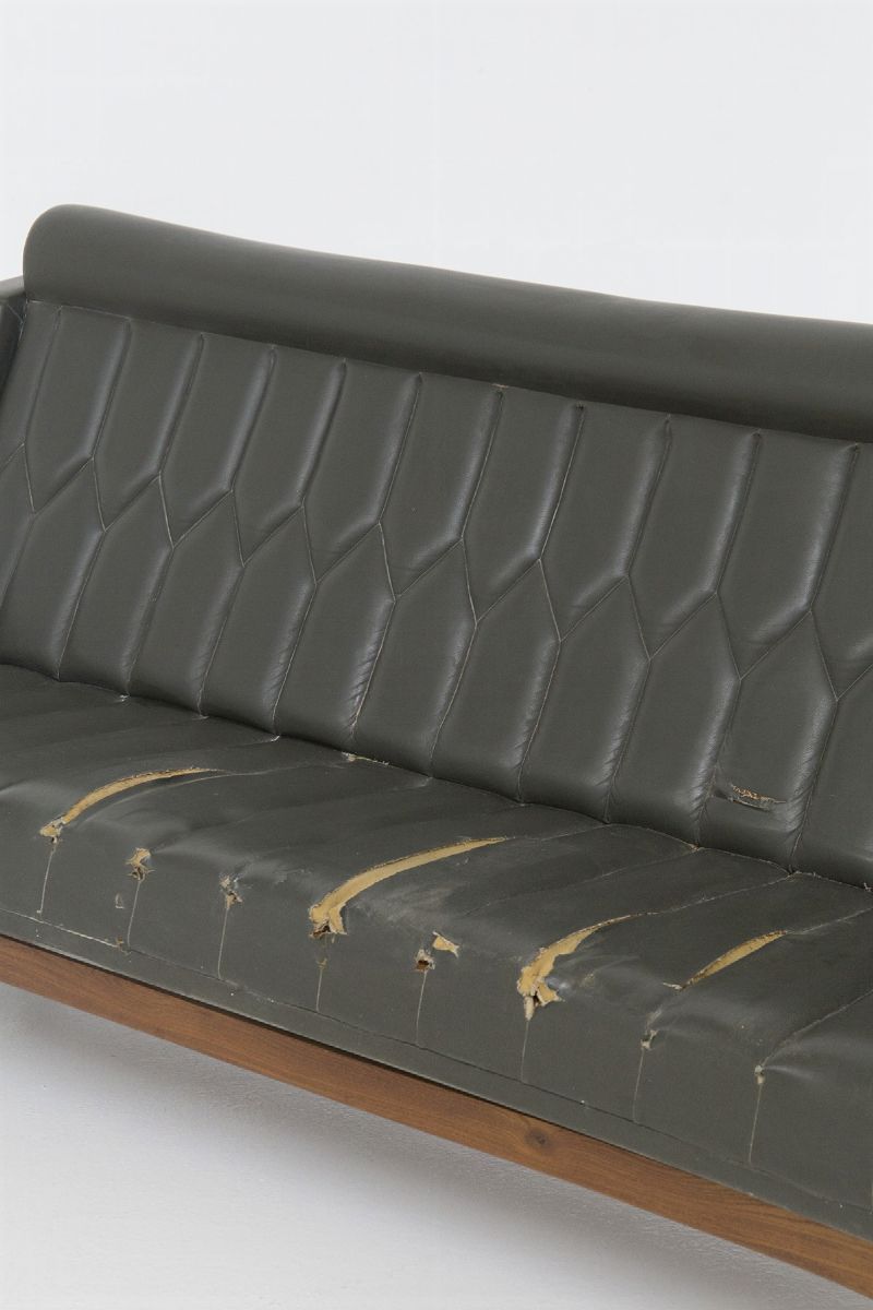 Divano Vintage in Legno e Pelle Nera