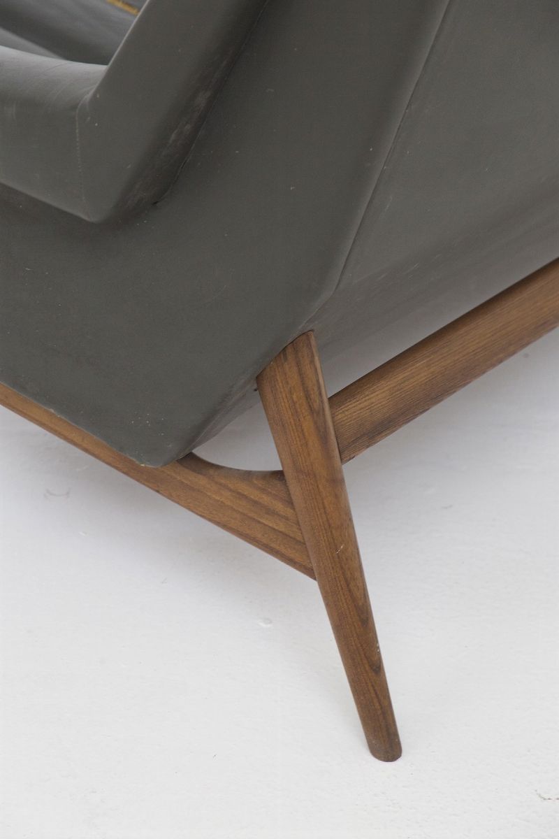 Divano Vintage in Legno e Pelle Nera