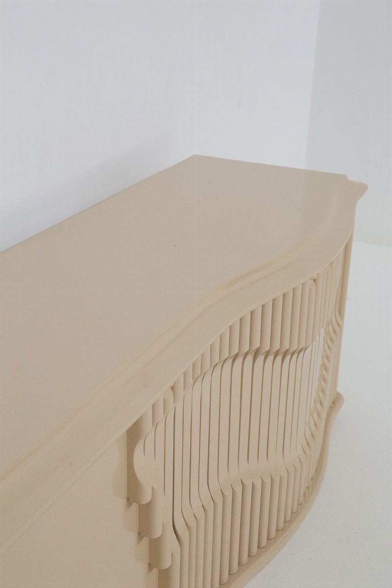 Cassettone di Frigerio in Legno