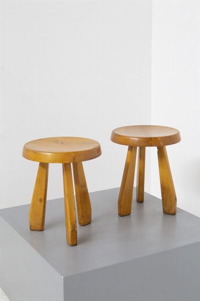 Sgabelli in Legno di Charlotte Perriand