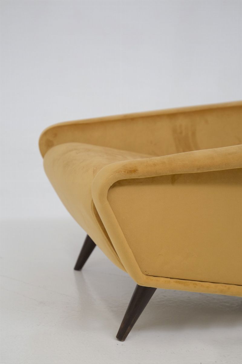 Poltrone Distex di Gio Ponti per Altamira in Velluto