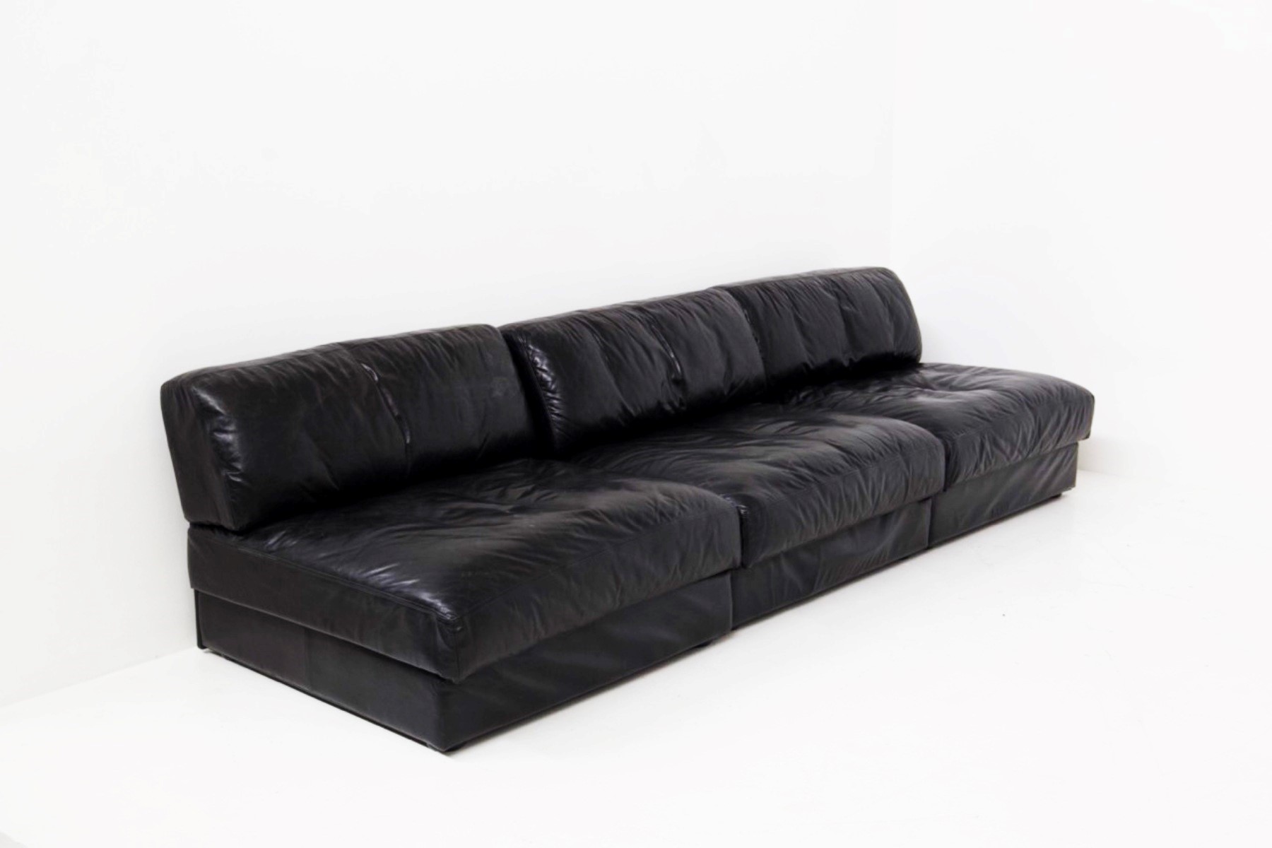 Divano in Pelle Nera Mod. Ds76 di Sofart - De Sede