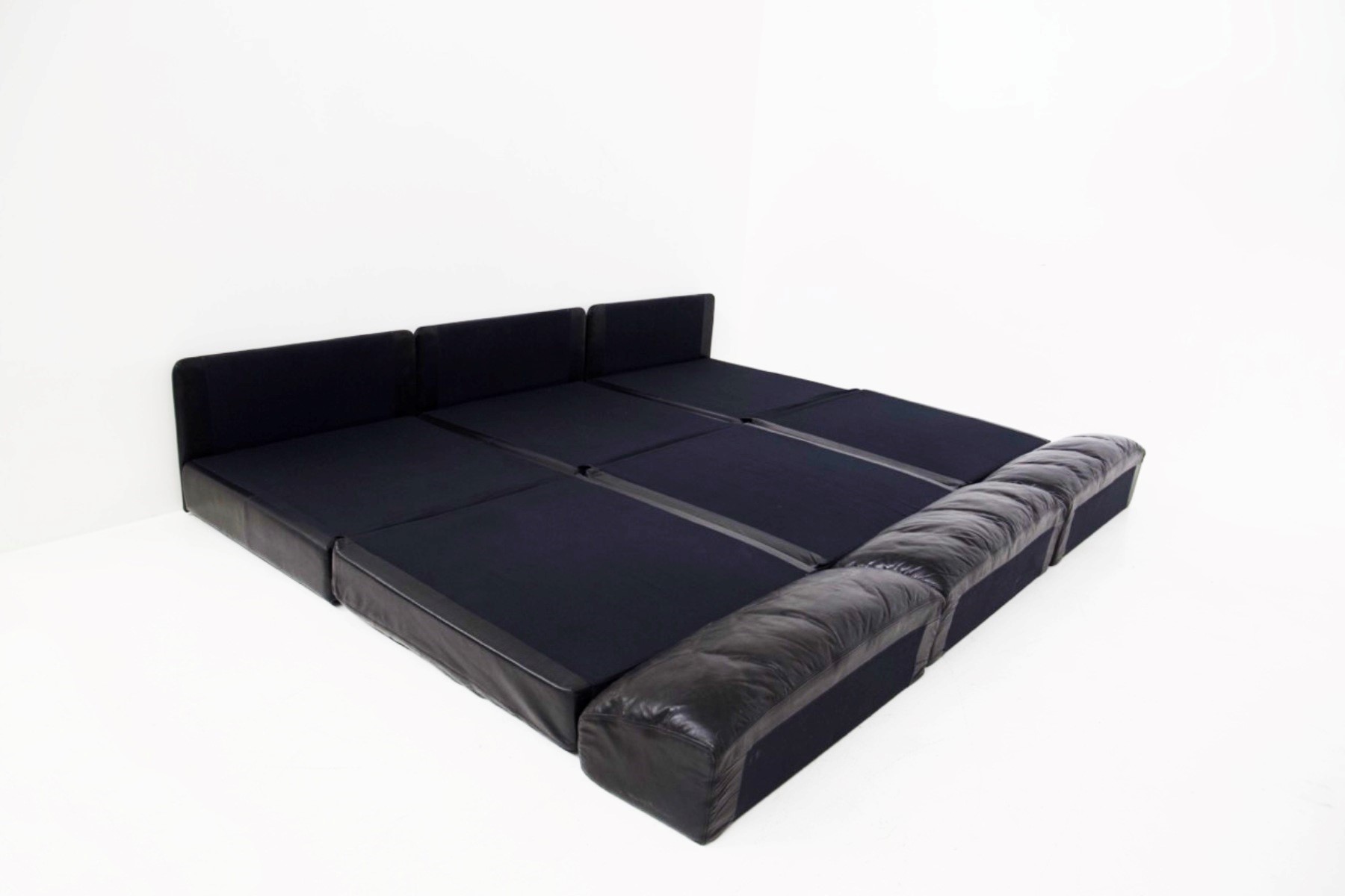 Divano in Pelle Nera Mod. Ds76 di Sofart - De Sede