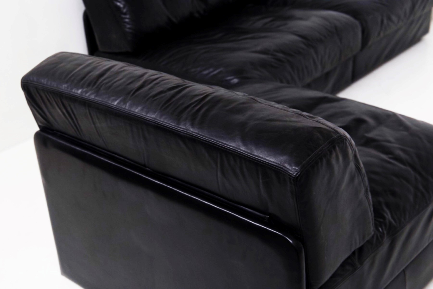 Divano in Pelle Nera Mod. Ds76 di Sofart - De Sede